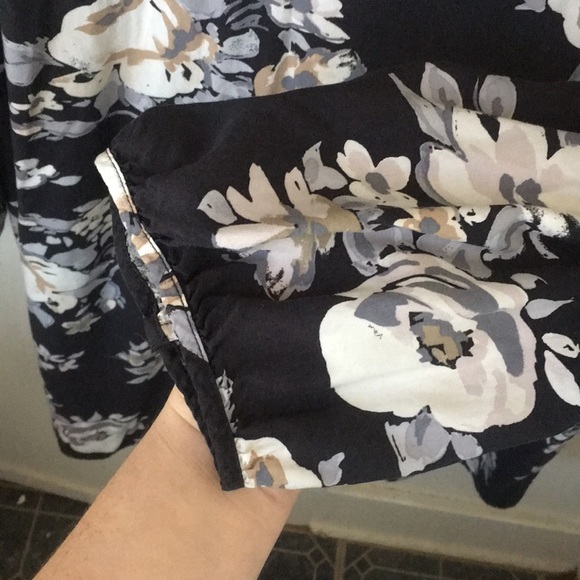 Mini dress - Picture 2 of 4